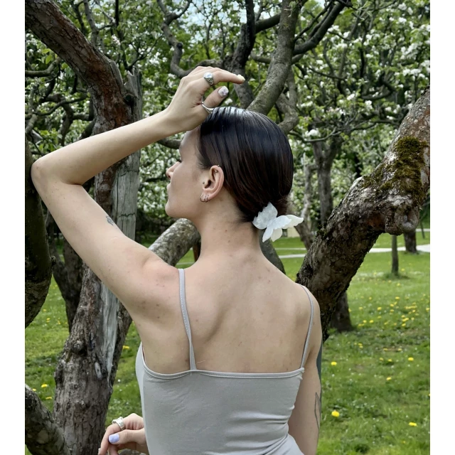 Краб для волос "Белая бабочка" - изображение 5