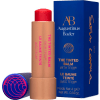 Оттеночный бальзам для губ на основе TFC8®, тон 2 Bright Red Coral