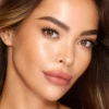 Тональный крем в стике Unreal Skin, оттенок 6 Medium для среднего тона кожи с холодным подтоном Тональный крем в стике Unreal Skin, оттенок 6 Medium для среднего тона кожи с холодным подтоном