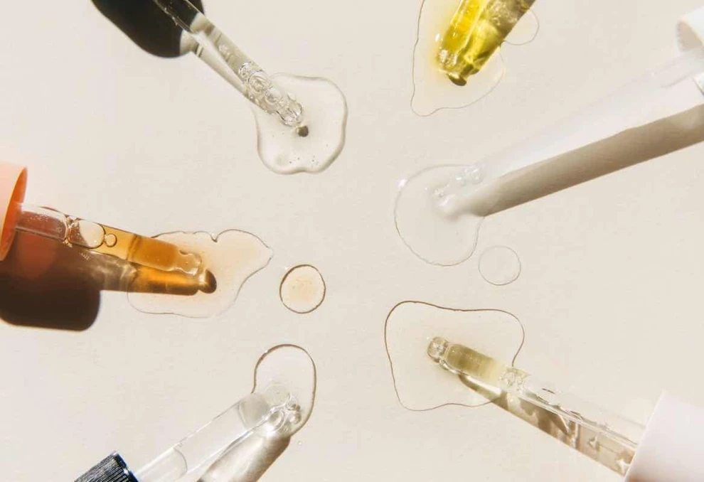 AHA-кислоты в косметике: что это, эффект, правила использования и схема ввода в уход