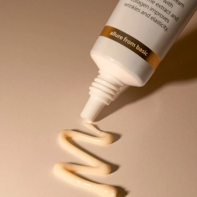 Укрепляющий пептидный крем для век с белым трюфелем - изображение 2