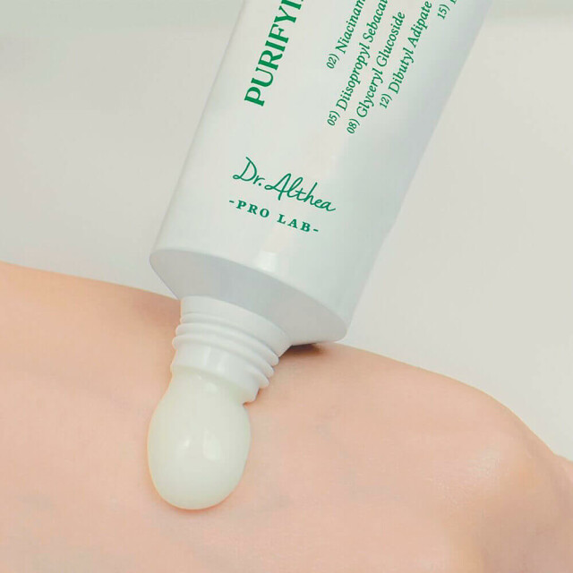 Солнцезащитный крем с зеленым чаем SPF50+ - изображение 2