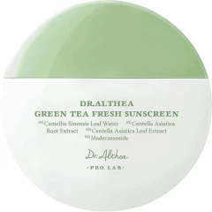 Солнцезащитный крем успокаивающий с зеленым чаем SPF50+