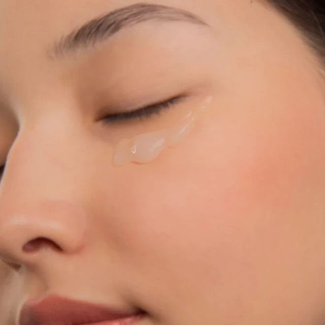 Крем для кожи вокруг глаз от темных кругов - изображение 4