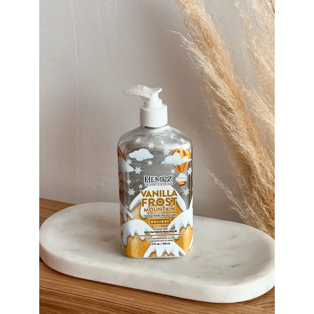 Лимитированное молочко для тела увлажняющее "Ванильный пломбир" - изображение 2