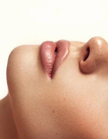 Зона риска: губы, руки, тело - изображение 2