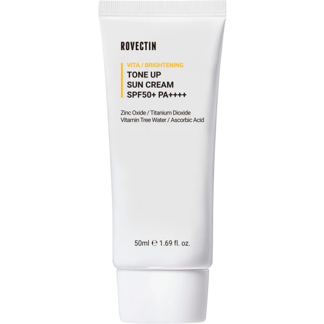 Витаминый тонирующий солнцезащитный крем SPF50+ PA++++