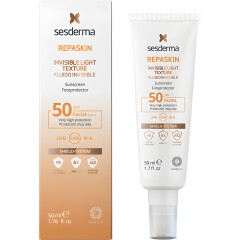 Средство солнцезащитное сверхлегкое для лица SPF50