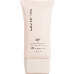 Солнцезащитный крем SPF50+ с тональным эффектом
