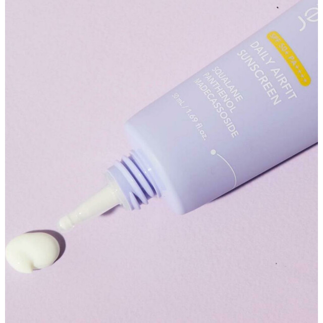 Солнцезащитный крем увлажняющий легкий SPF50+ - изображение 3